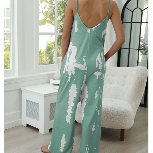 Green & White Tie Dye Palazzo Jumpsuit - Picture 3 of 6